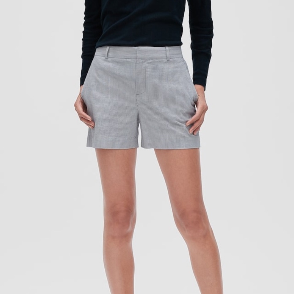 NWT Banana Republic Factory Seersucker Shorts